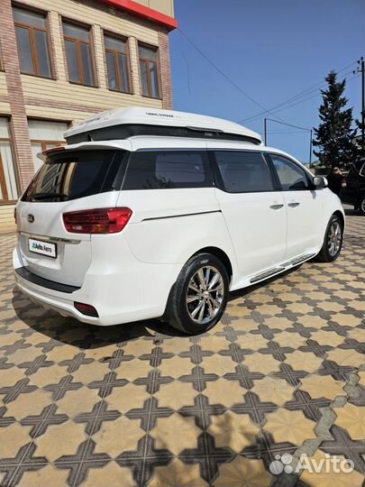 Kia Carnival 2.2 AT, 2018, 52 000 км