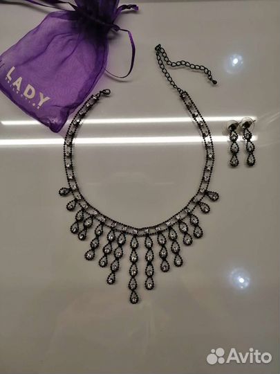 Комплект колье и серьги Lady Collection