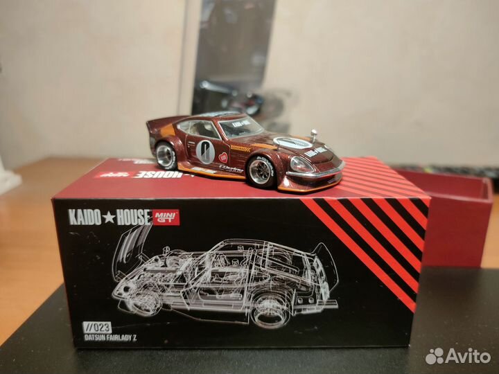 Mini gt 1/64