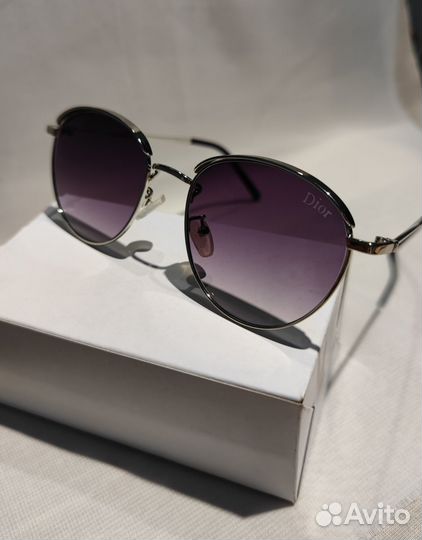 Солнцезащитные очки