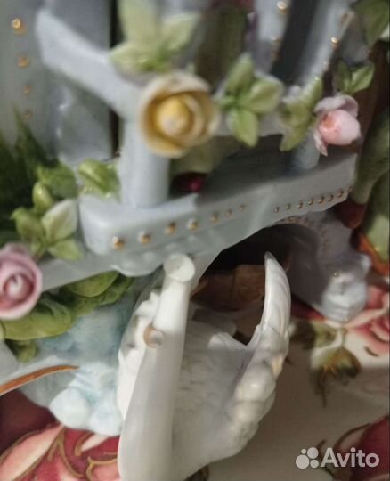 Фарфоровые статуэтка, старинная Гарднер