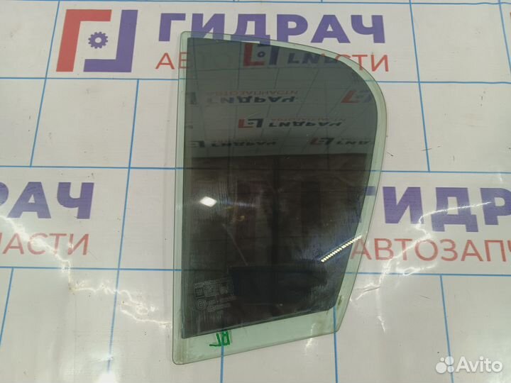 Стекло двери задней левой (форточка) Opel Corsa D