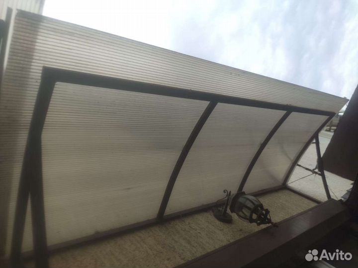 Козырек из поликарбоната