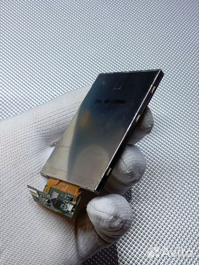 Sony Ericsson M600i. Дисплей. Оригинал