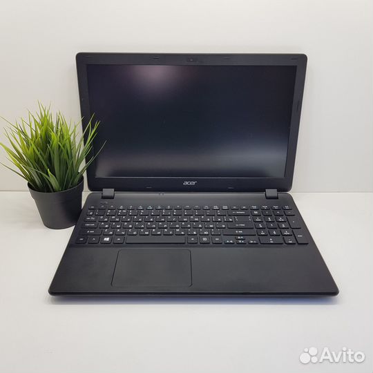 Ноутбук Acer Extensa Celeron/4Gb/SSD 240Gb