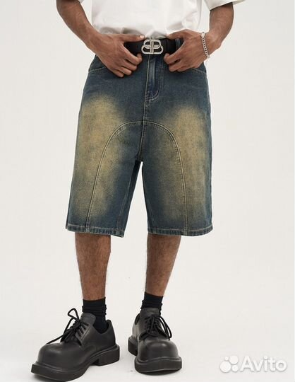 Джинсовые шорты