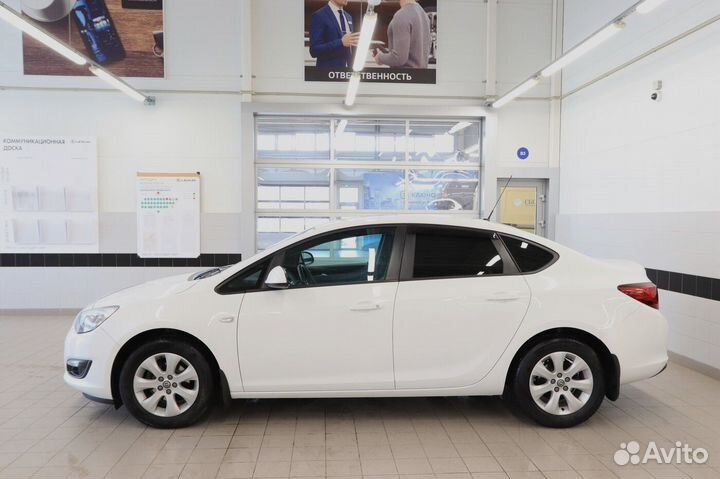 Opel Astra 1.6 МТ, 2014, 97 000 км