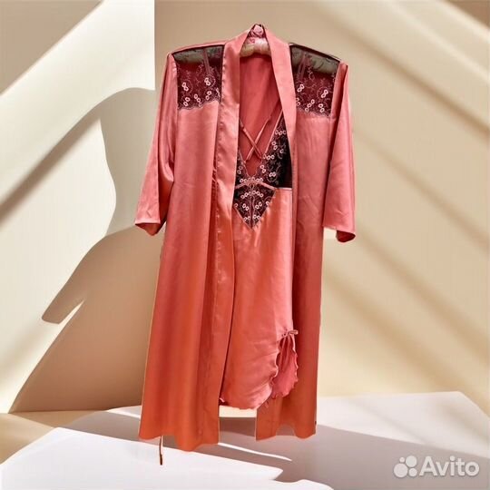 Комплект халат и ночная сорочка