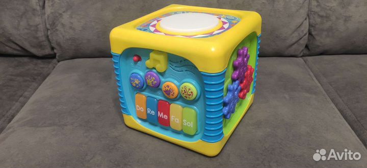 Музыкальные и развивающие игрушки
