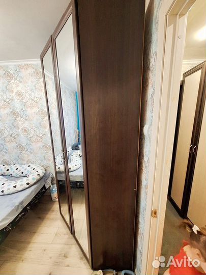 Угловой шкаф с зеркалом бу