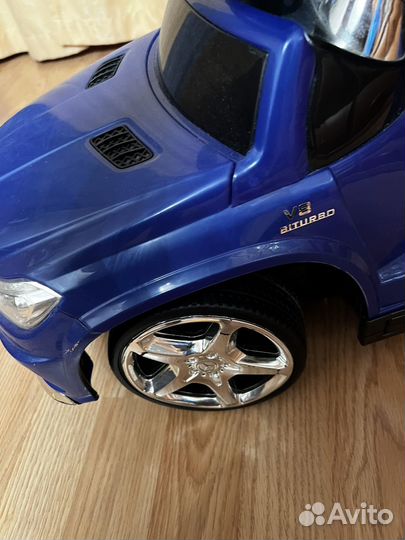 Машинка-каталка (толокар)