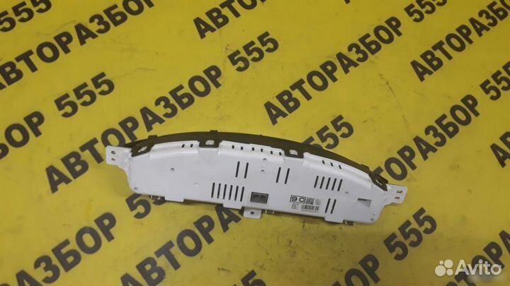 Honda Civic 4D Панель приборов