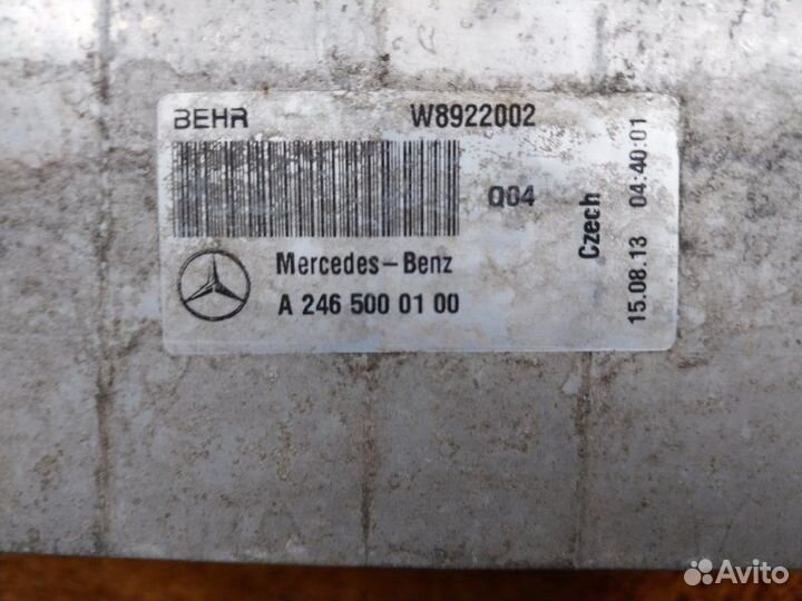 Интеркулер Mercedes-Benz A-Class W176 270.910 2013