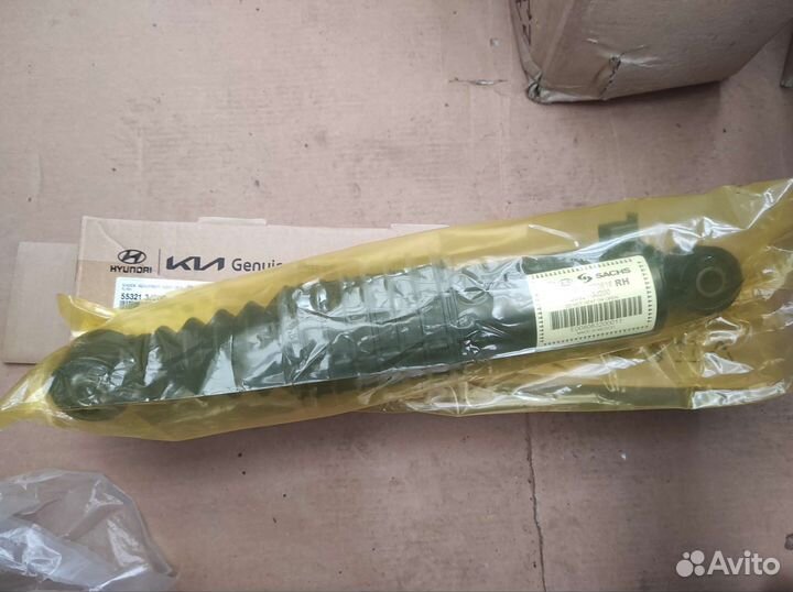 Амортизатор задний левый Hyundai ix55