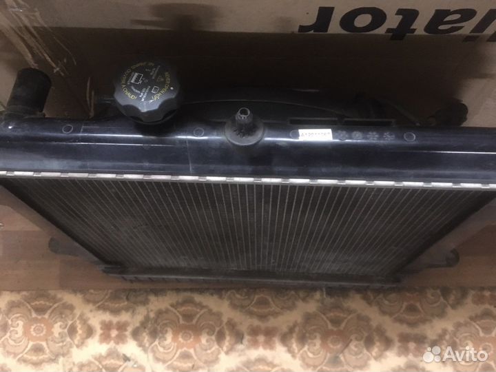 Радиатор на Hummer H3