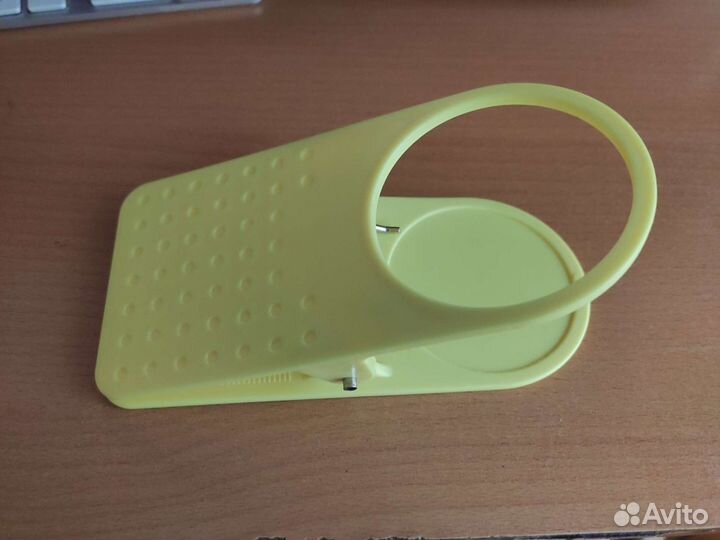 Держатель-прищепка для стакана