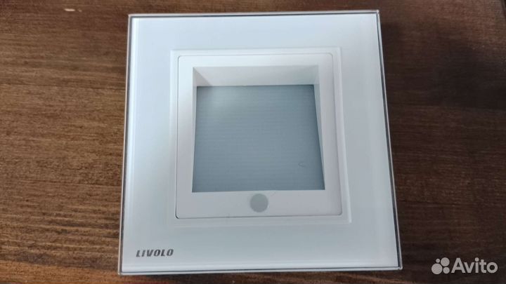 Рамки для розеток / сенсорные выключатели