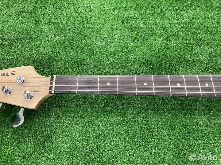 Бас гитара Jazz Bass