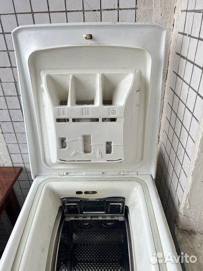 Стиральная машина с вертикальной загрузкой