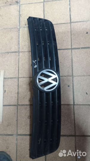 Решетка радиатора фольксваген пассат Б-5