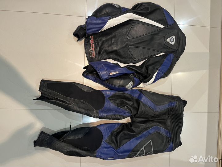 Мотоциклетный костюм