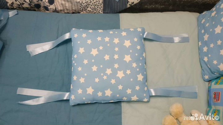 Бортики в кроватку новые