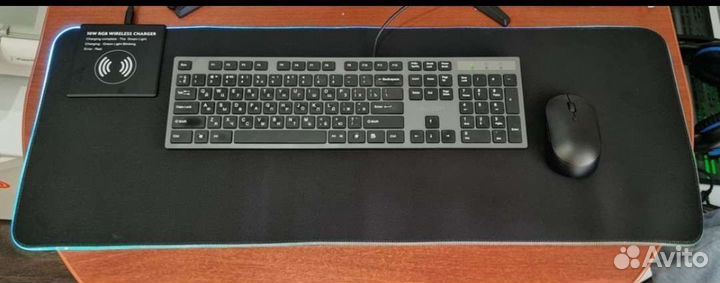 Коврик для мыши с беспроводной зарядкой