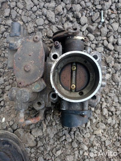 Дроссельная заслонка Mazda 626 GE FS