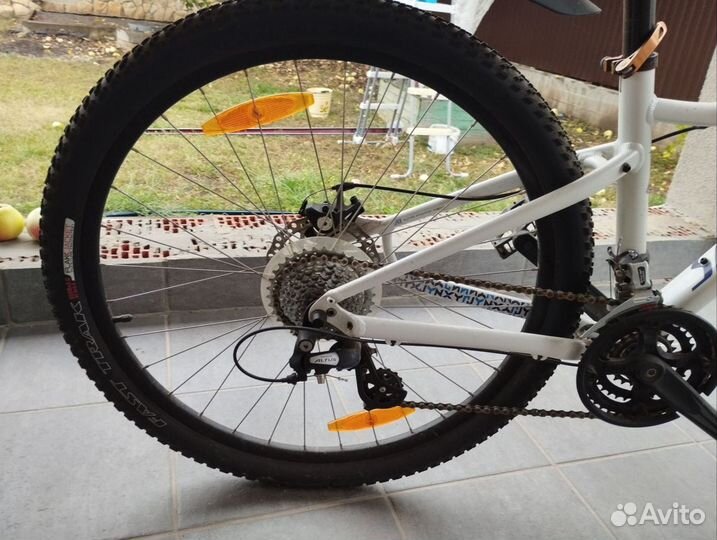 Велосипед Specialized Jynx Comp 650b (2015)