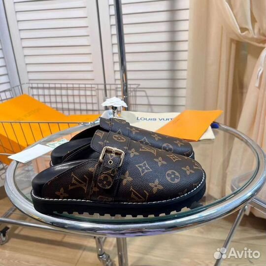 Женские мюли Louis Vuitton