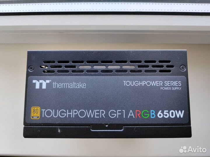 Блок питания -Termaltake toughpower GF1 argb 650W