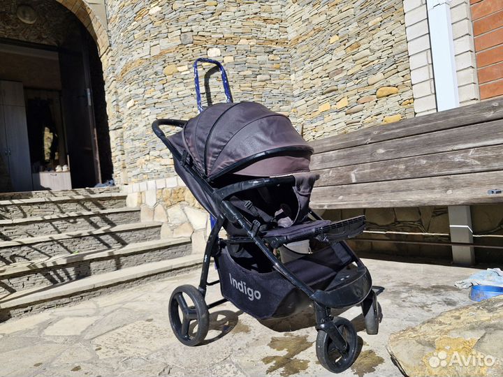Прогулочная коляска indigo