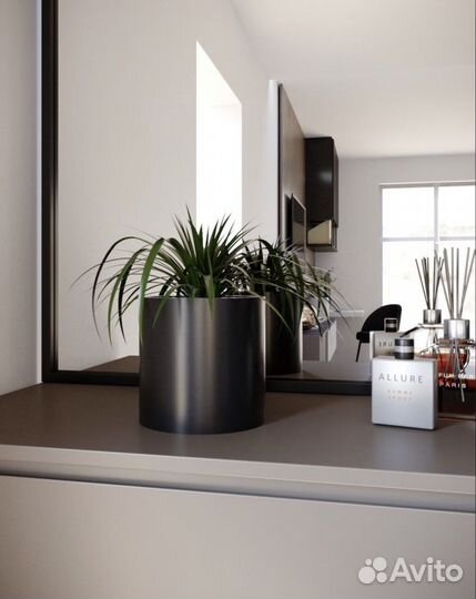 Кашпо из металла черное