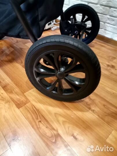 Коляска 2 в 1. Польша