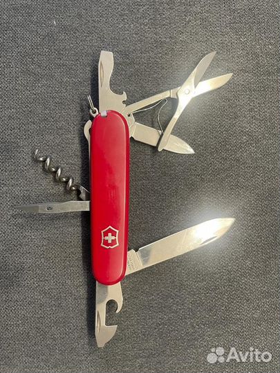 Нож складной швейцарский victorinox