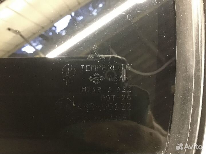 Стекло двери задней правой Mitsubishi Lancer (CS C