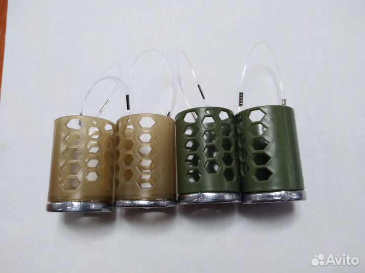 Кормушка фидерная