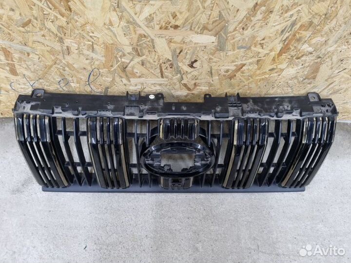 Решетка радиатора Toyota Land Cruiser Prado 150 С