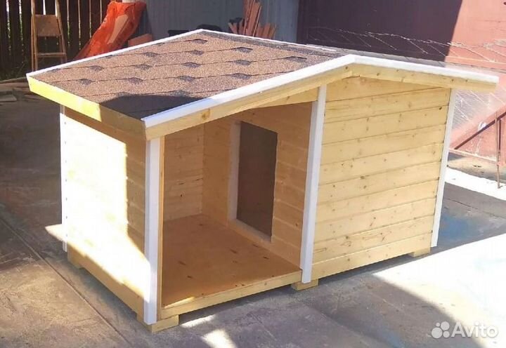 Будка утеплённая с крыльцом