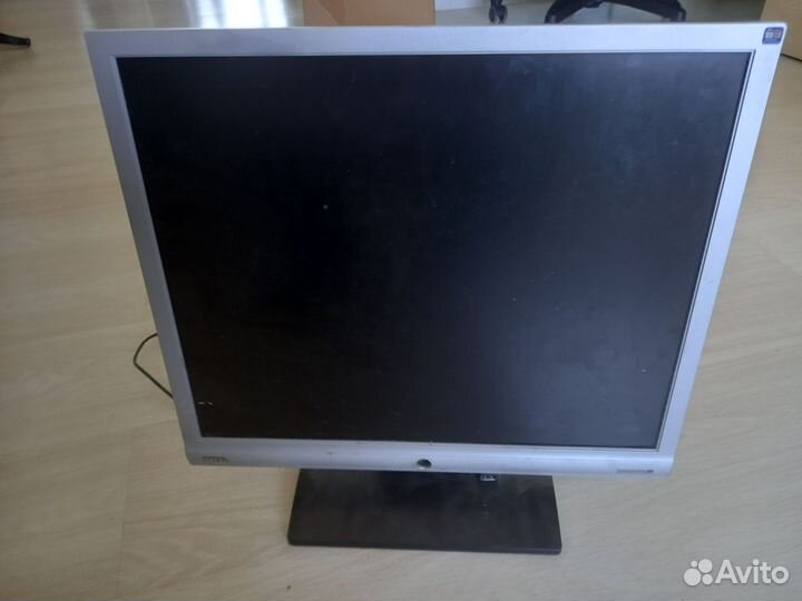 Монитор Benq 19