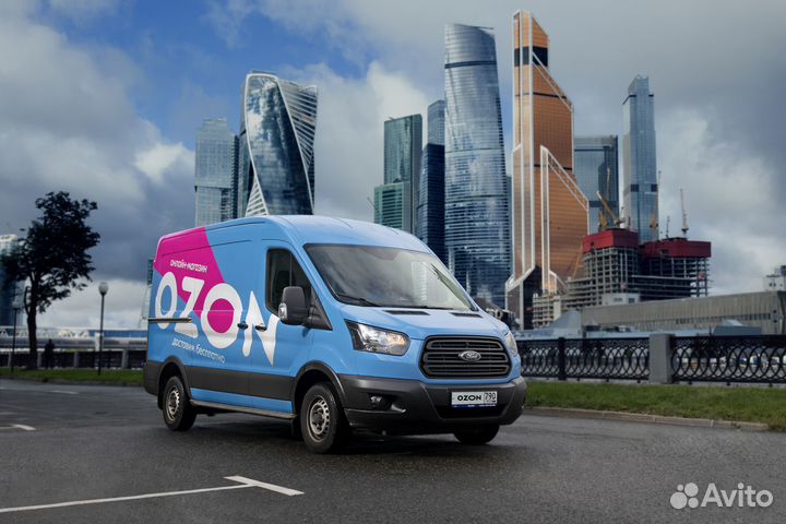 Водитель доставки на авто компании на Ford Transit