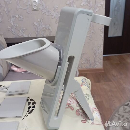 Универсальная терка с дополнительными слайсерами