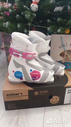 Горные лыжи и ботинки детские