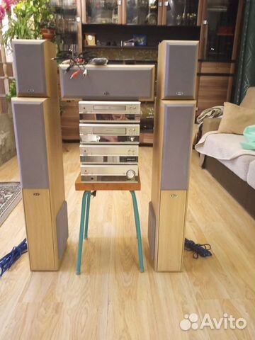 Музыкальный центр