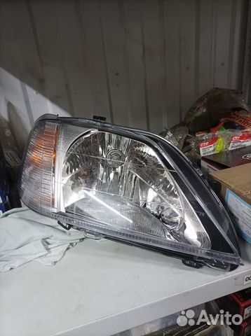 Фара новая renault logan правая