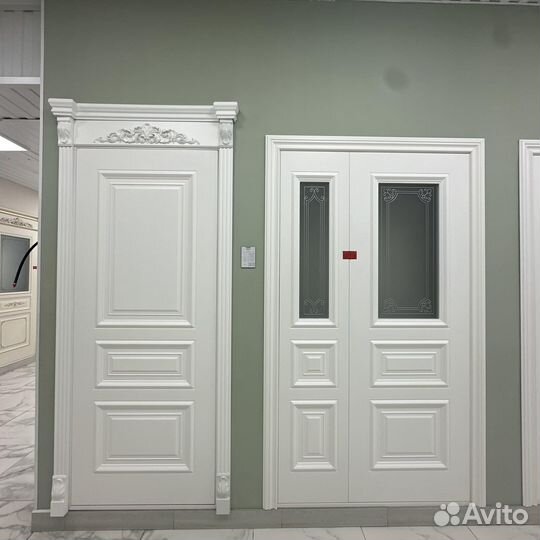 Двери межкомнатные остеклённые m-8023