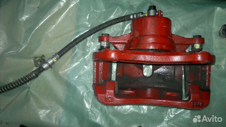 Kia ceed GT 2012- Суппорт передний левый GT