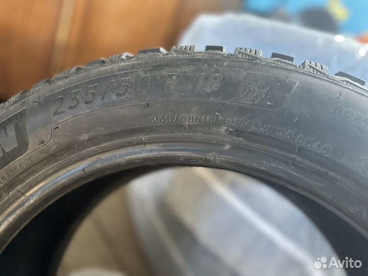 Michelin X-Ice North 4 235/50 R18 101T