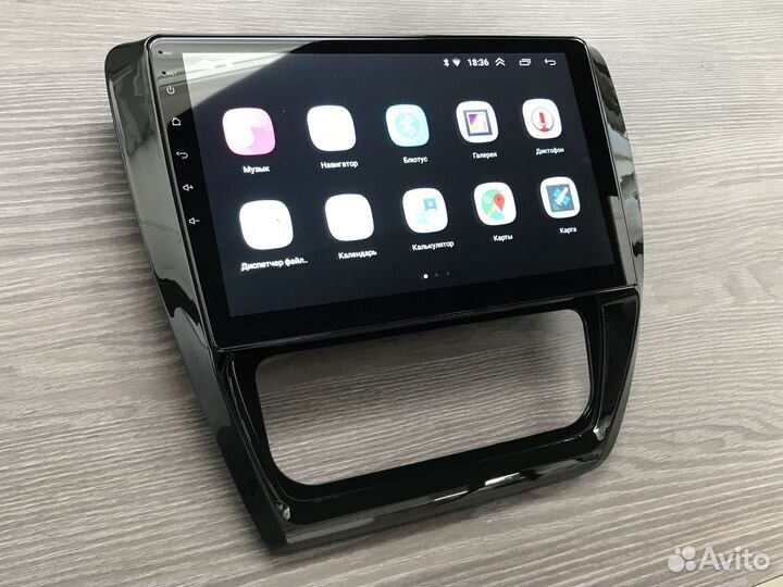 Магнитола Volkswagen Jetta 6 с камерой