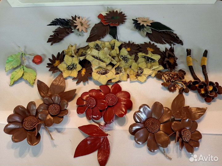 Броши и украшения из кожи, 40-50-е г СССР